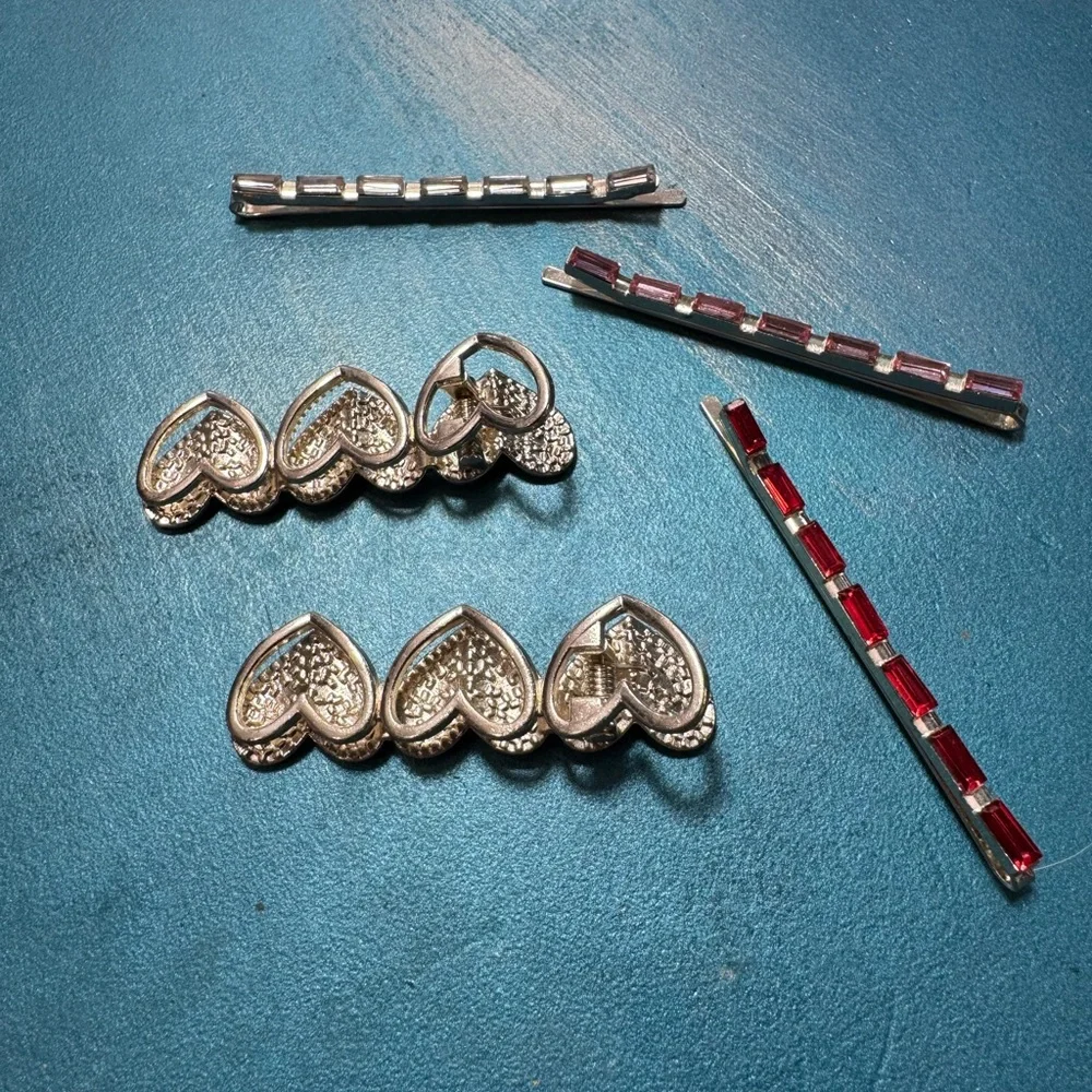 Heart and Bar Hair Clips Set - Picture 3 of 3